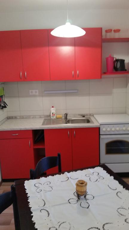 Apartments Dano Sukošan Quarto foto