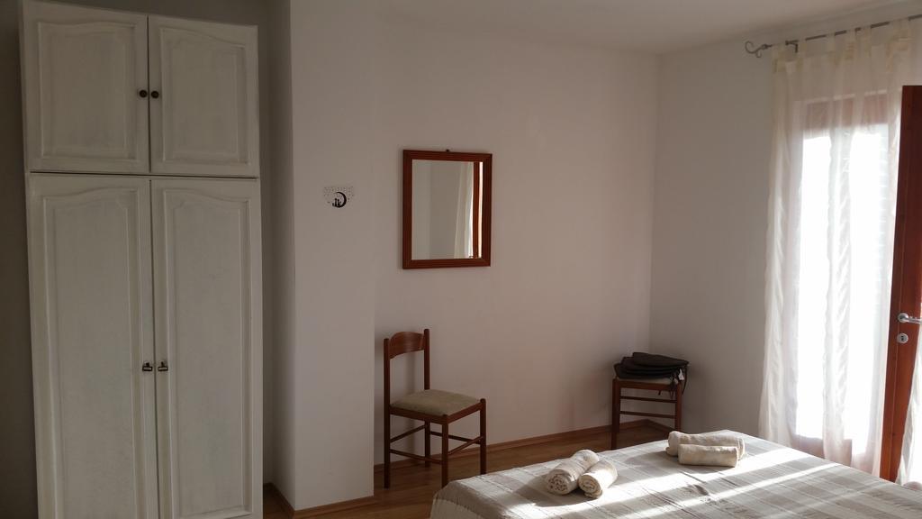 Apartments Dano Sukošan Quarto foto